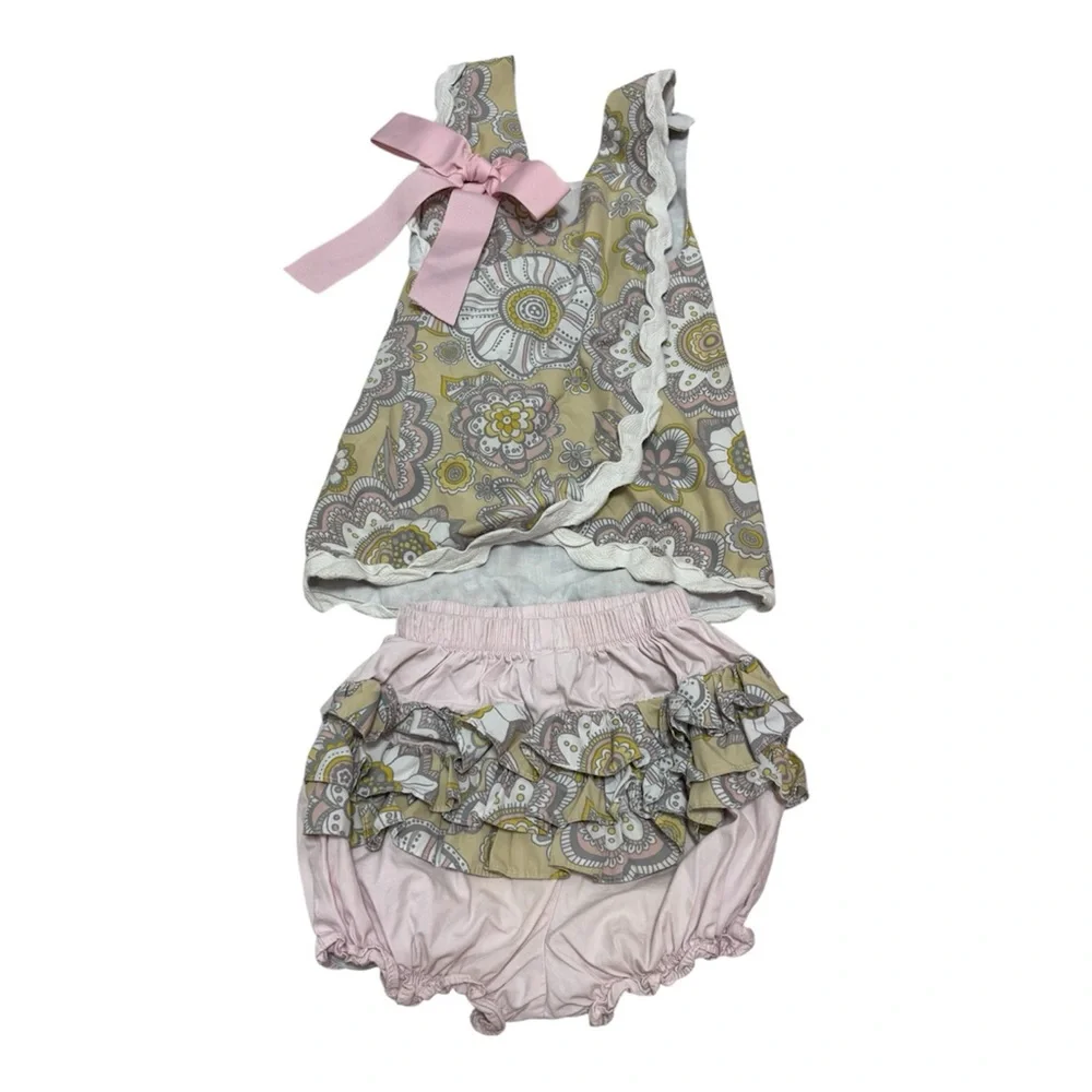 Charming Floral Diaper Cover with Pink Bottom